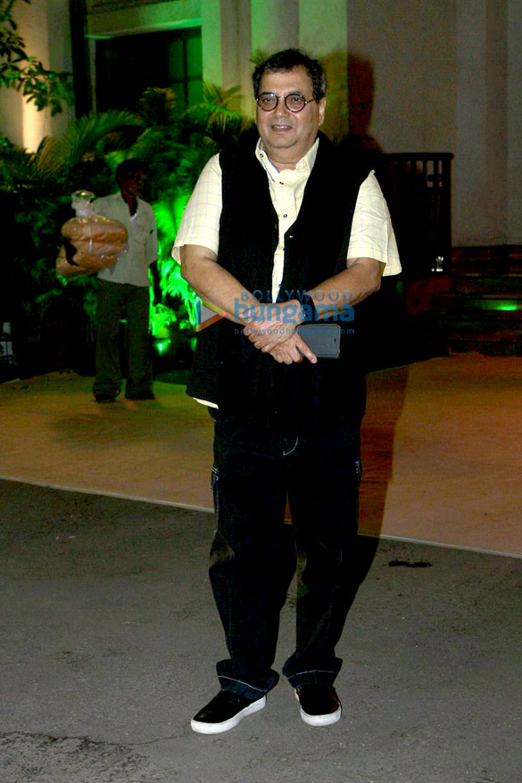 celebs grace rikku rakesh nath daughter shaina naths wedding reception 5