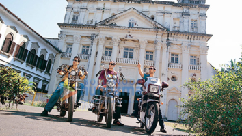 Movie Still From The Film Dil Chahta Hai