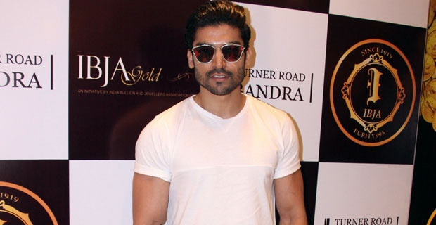 “Shah Rukh Khan Ne ZERO Se HERO Banke Dikhaya Hai”: Gurmeet Choudhary “Shah Rukh Khan Ne ZERO Se HERO Banke Dikhaya Hai”: Gurmeet Choudhary