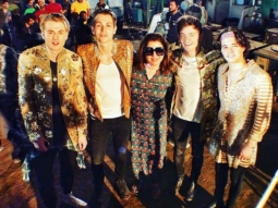 Check out: Farah Khan directs a music video starring British boy band The Vamps