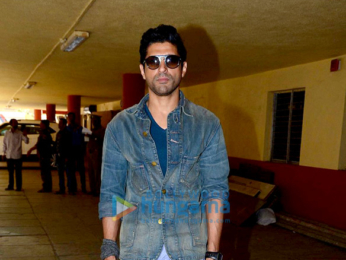 Farhan Akhtar & Shraddha Kapoor promote 'Rock On!! 2' on Red FM 93.5