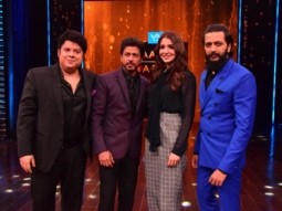 HILARIOUS! When A Fan Mistook Shah Rukh Khan For Akshay Kumar
