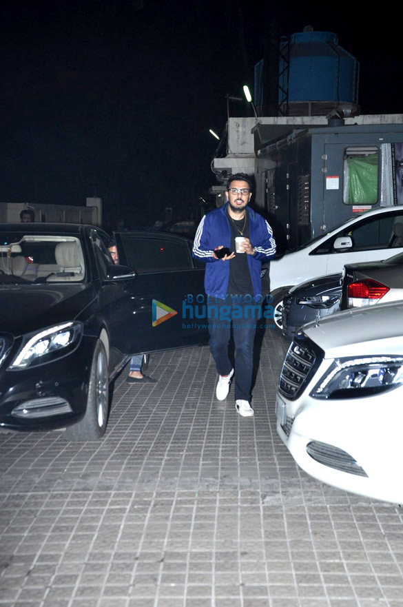 hrithik roshan fatima sana shaikh and many more snapped at pvr 4