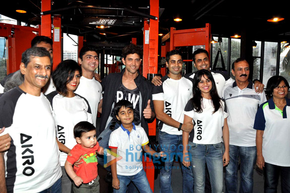 Hrithik Roshan graces his personal trainer’s Gym launch Hrithik Roshan graces his personal trainer’s Gym launch