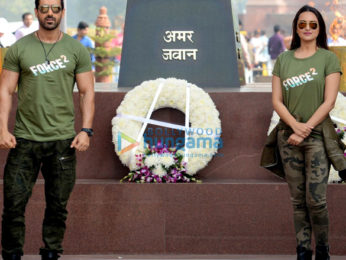 John Abraham & Sonakshi Sinha visit Amar Jawan Jyoti in Delhi to pay tribute to martyrs