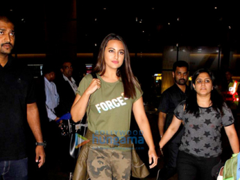 John Abraham and Sonakshi Sinha snapped at the Mumbai airport