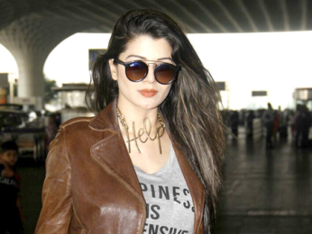 Kainaat Arora,Mumbai international airport