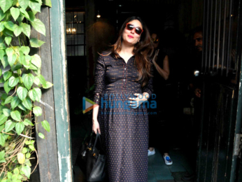 Kareena Kapoor Khan, Karisma Kapoor & Amrita Arora snapped post lunch at Pali Village Cafe