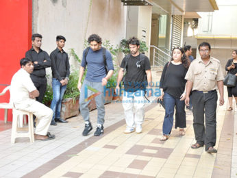 Ranbir Kapoor and Ayan Mukerji snapped post dance rehearsal in Khar