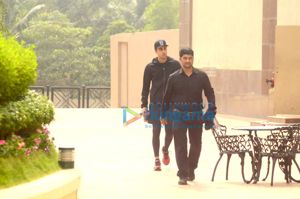 Ranbir Kapoor snapped post gym session at Taj Lands End Ranbir Kapoor snapped post gym session at Taj Lands End