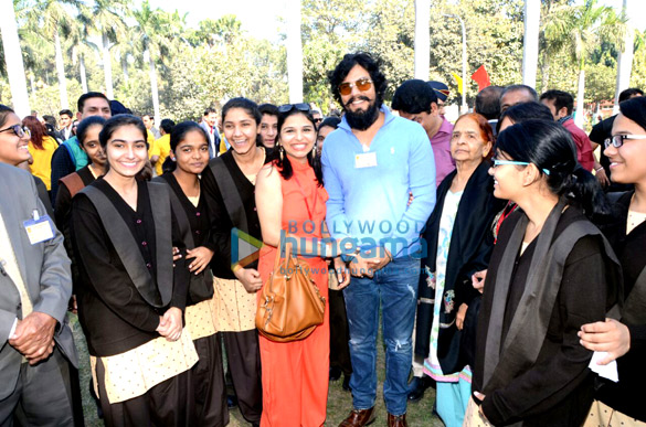 randeep visits his school 4