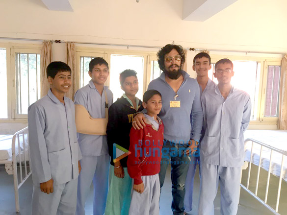 randeep visits his school 6