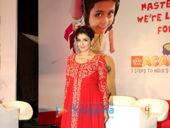 Raveena Tandon graces India's young masterminds initiative by Seven Seas Academy