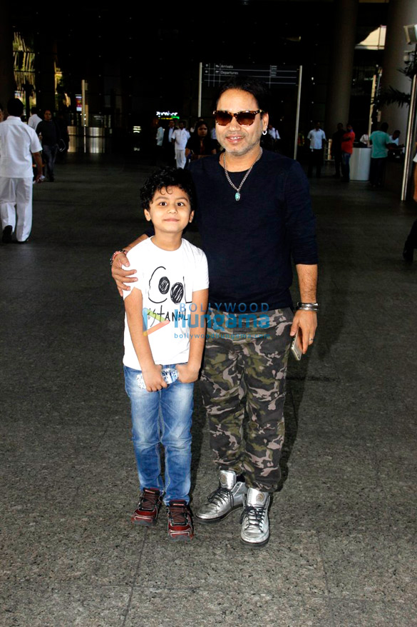 salman others snapped at international airport 8