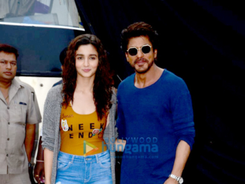 Shah Rukh Khan & Alia Bhatt promote their film 'Dear Zindagi'