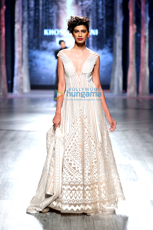shweta nanda bachchan walks for abu jani sandeep khosla show for volvo 5