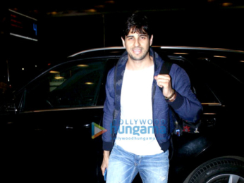 Sidharth Malhotra departs for New Zealand