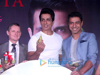 Sonu Sood graces the launch of the new fruit 'Belorta'