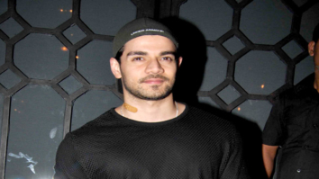 Sooraj Pancholi snapped post dinner in Bandra