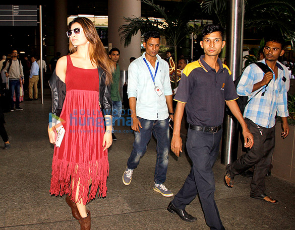 urvashi rautela spotted at the mumbai international airport 3