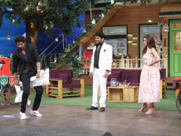 HILARIOUS: Shah Rukh Khan sells towel on ‘The Kapil Sharma Show’