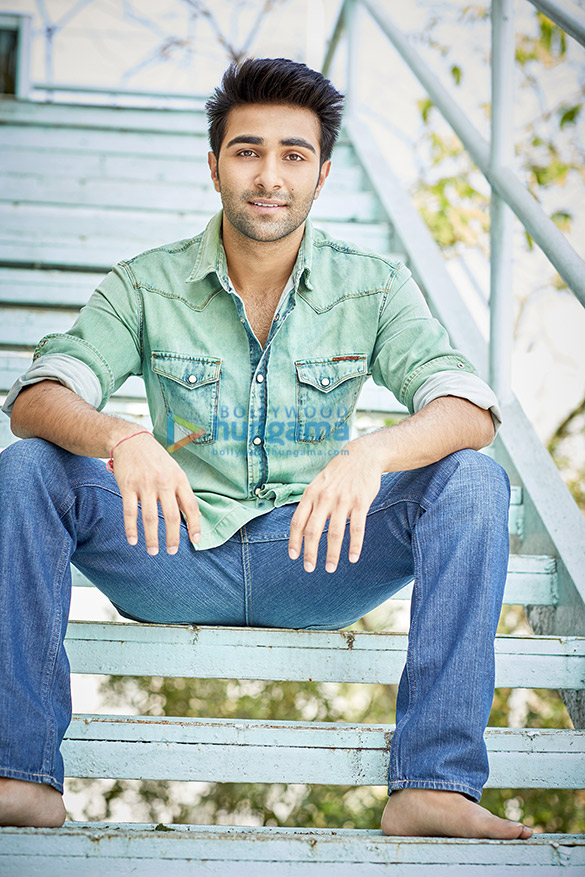 Aadar Jain Photos, Images, HD Wallpapers, Aadar Jain HD Images, Photos