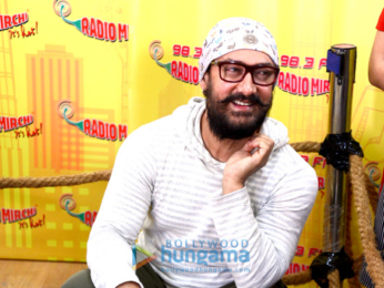 Aamir Khan promoting his film 'Dangal' on Radio Mirchi 98.3 FM