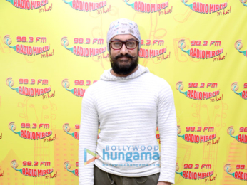 Aamir Khan promoting his film 'Dangal' on Radio Mirchi 98.3 FM