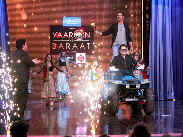 akshay and sajid nadiadwala on sets of yaaron ki baraat 4