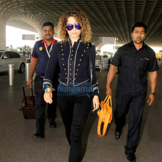 Alia Bhatt, Kriti Sanon, Sonam Kapoor and Kangna Ranaut snapped at the airport