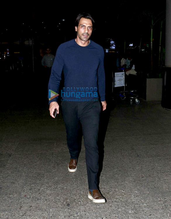 arjun rampal unveils first look of daddy 6