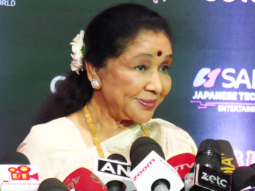 Asha Bhosle’s KIND Words For Priyanka Chopra Prove How She’s Our PERFECT Desi Girl