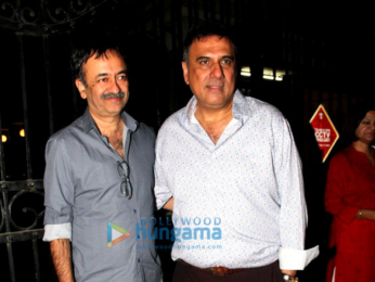 Boman Irani celebrates his birthday with Farah Khan, Abhishek Bachchan, Rajkumar Hirani and others
