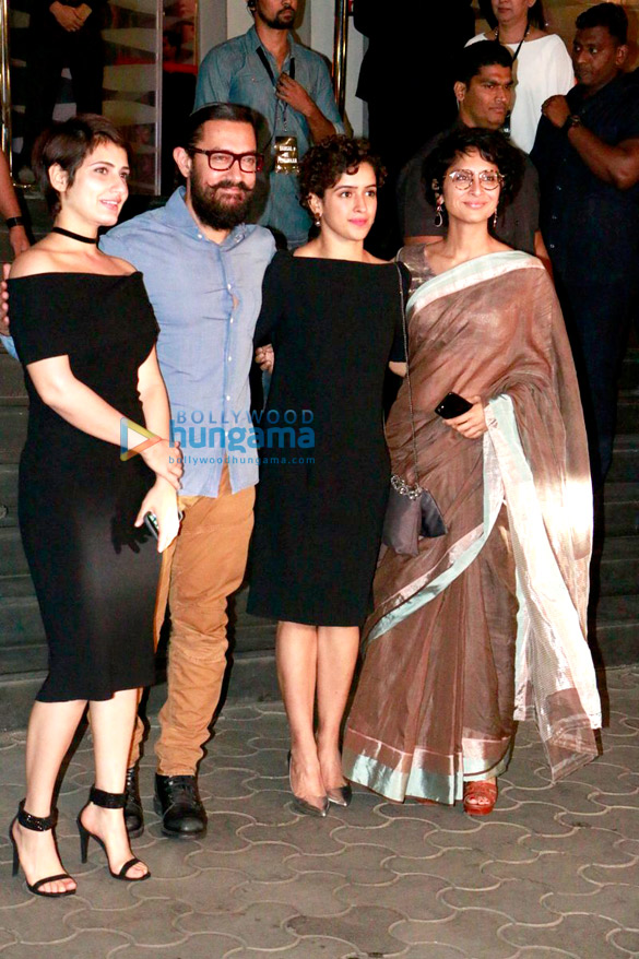 cast and crew screening of dangal 2