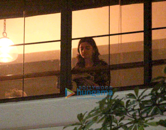 Celebs attend Alia Bhatt’s housewarming bash