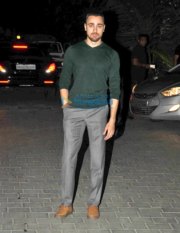celebs attend alia bhatts housewarming bash 6
