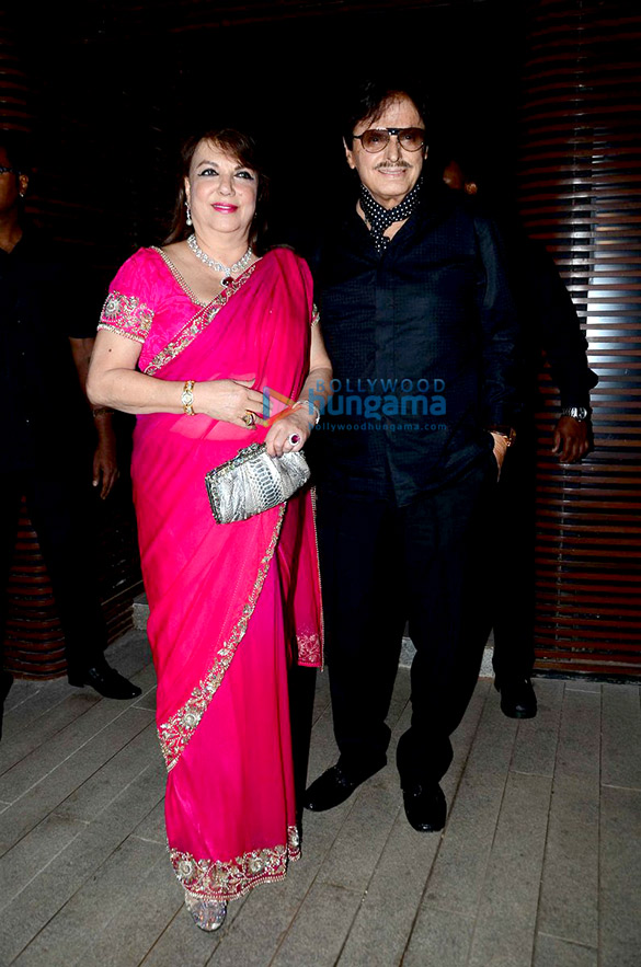 celebs grace the launch of the estellla lounge in juhu 23
