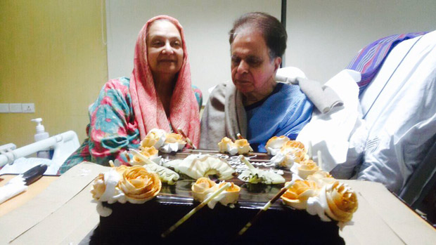 Check out Dilip Kumar celebrates his birthday in the hospital