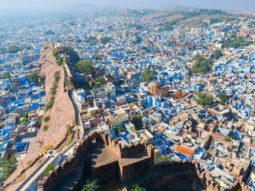 Check out: Emraan Hashmi kick starts second schedule of Baadshaho in Jodhpur