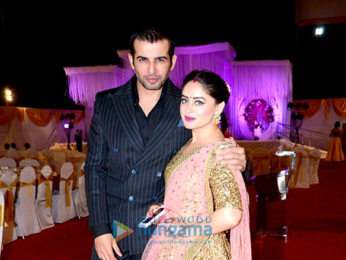 Daisy Shah, Shweta Rohira and others grace photographer Munna S' wedding