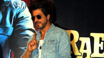 Shah Rukh Khan CRIES In Bathroom, Actor’s Hilarious Confession