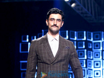 Farhan Akhtar, Kunal Kapoor & Anil Kapoor walk the ramp at the GQ Fashion Nights