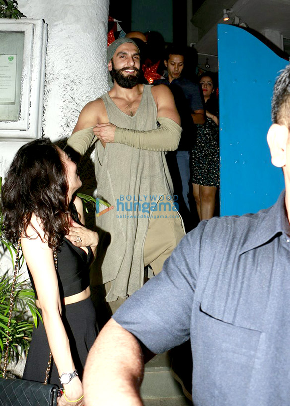 ranveer parties with close friends at olive 2
