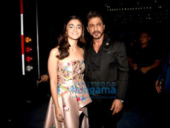 Celebs at the red carpet of 23rd Annual Star Screen Awards 2016