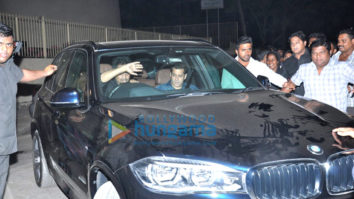 Salman Khan, Iulia Vantur, Ranveer Singh and many more snapped at Sohail Khan’s son birthday bash