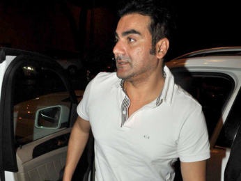 Salman Khan, Iulia Vantur and others snapped post dinner at The Korner House