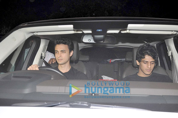 salman khan celebrates 51st birthday at his farmhouse in panvel 35