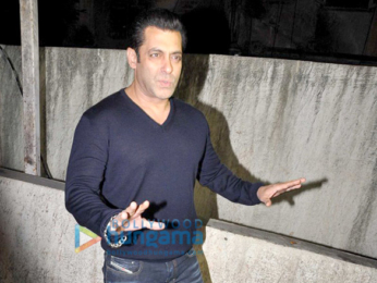 Salman Khan, Sangeeta Bijlani and others snapped post ‘Dangal’ screening