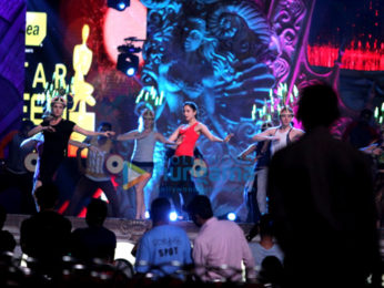 Salman Khan, Shah Rukh Khan, Tiger Shroff and Tamannaah Bhatia snapped at 23rd Annual Star Screen Awards 2016 rehearsals