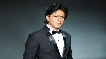 Shah Rukh Khan to host Filmfare Awards once again